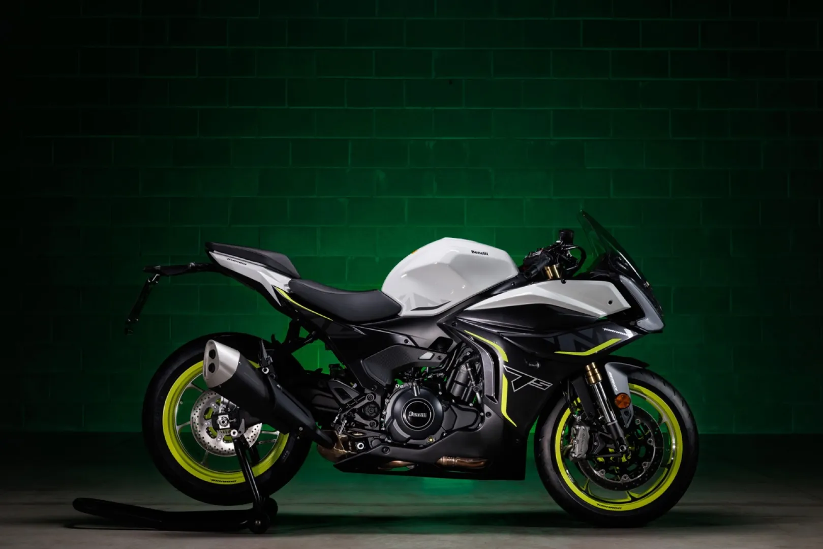 Motorradszene bei Rinos Bike & Passion in Wangen b. Dübendorf